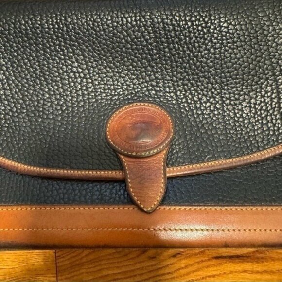 Vintage Dooney & Bourke Crossbody Bag - Picture 13 of 16